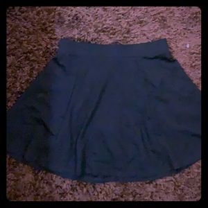 *FINAL SALE* ❗️ H&M circle skirt *never worn*